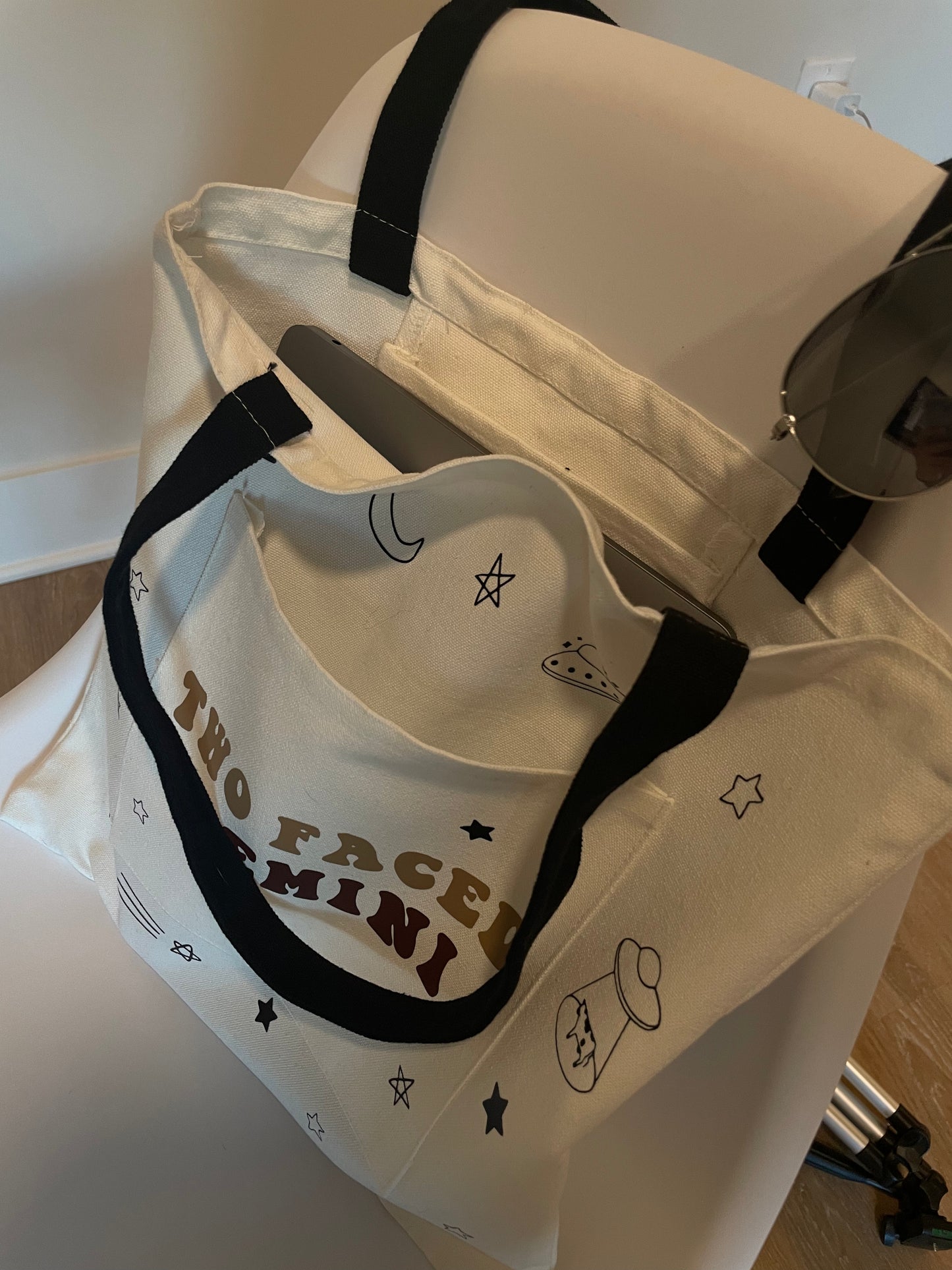 petty aquarius tote